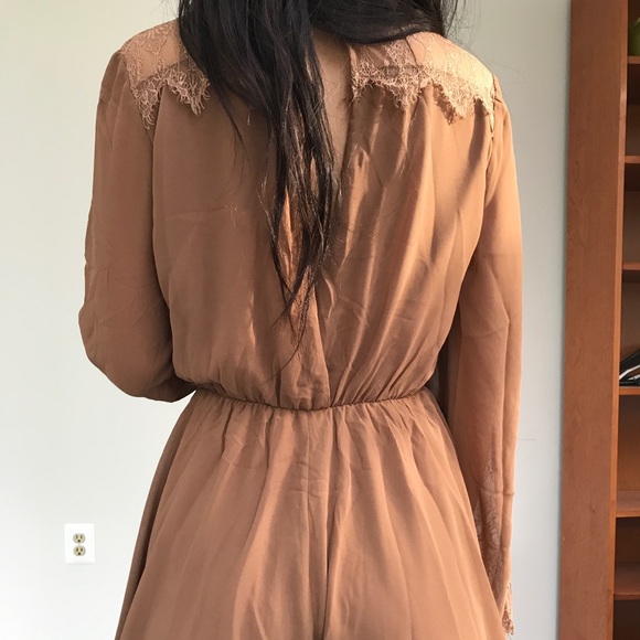 Paige - Khaki Lace Romper - Picture 3 of 6